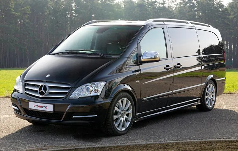 Ile kosztuje nowy Mercedes Viano? Sprawdź najnowsze ceny i oferty!