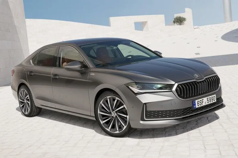 Jak wybrać najlepszy silnik do Skody Superb? Przewodnik dla kierowców