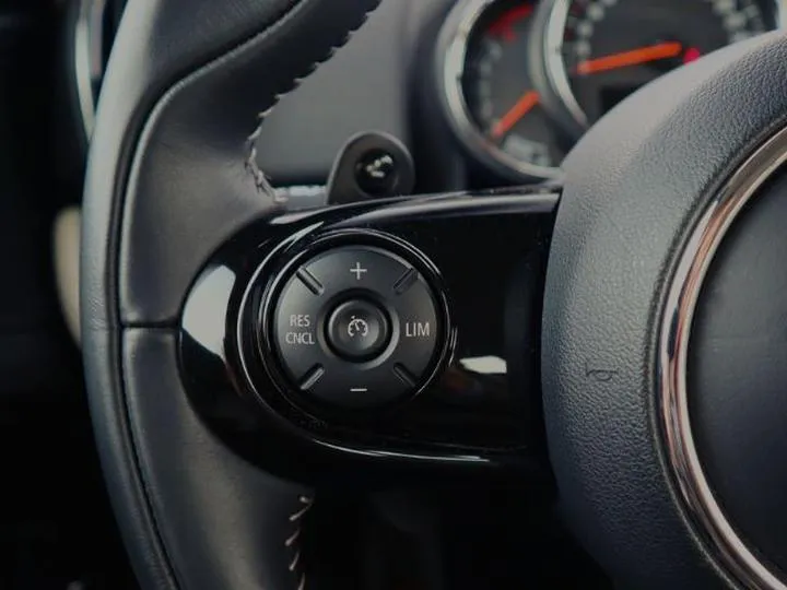 Rodzaje tempomatów w samochodach